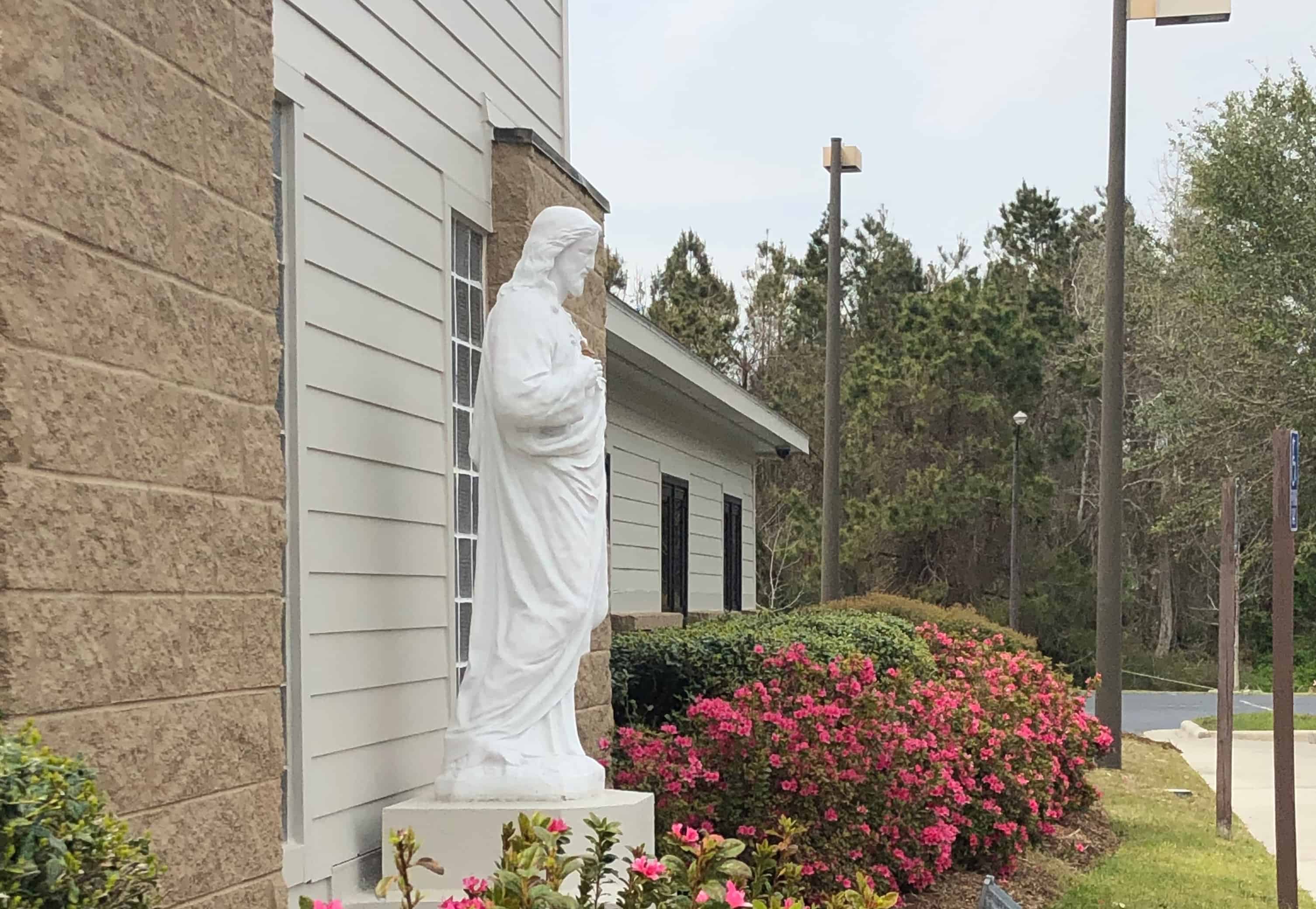 Dedication Ceremony of the Sacred Heart of Jesus Statue